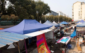 因卫生与安全不过关 西园路上“路边食堂”关门