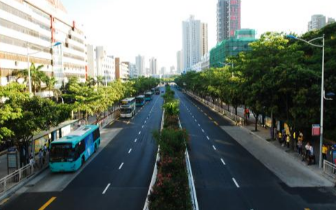 明天起，深圳这15条公交线路停靠站有调整